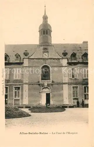 AK / Ansichtskarte Alise Sainte Reine_Alesia(Roman War) Cour de l Hospice 