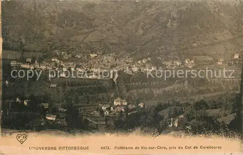 AK / Ansichtskarte Vic sur Cere Vue panoramique prise du Col de Curebourse Vic sur Cere