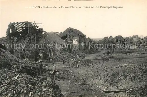 AK / Ansichtskarte Lievin Ruines de la Grand Place Guerre 1914 18 Lievin