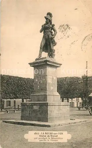 AK / Ansichtskarte La_Roche sur Yon Statue de Travot La_Roche sur Yon