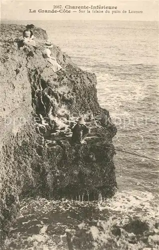 AK / Ansichtskarte La_Grande_Cote Sur la falaise du puits de Lauture 