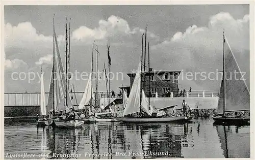 AK / Ansichtskarte Frederikssund Segelboote Kronprinz Frederiks Bruecke Frederikssund