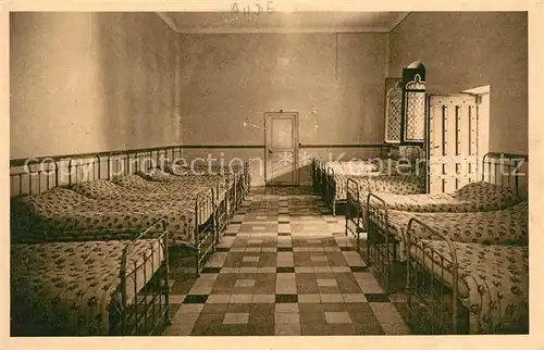 AK / Ansichtskarte Lagrasse_Aude Orphelinat des Medailles Militaires un dortoir Lagrasse Aude