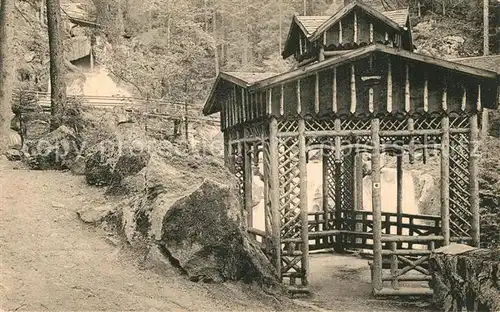 AK / Ansichtskarte Triberg_Schwarzwald Partie am Wasserfall Triberg Schwarzwald