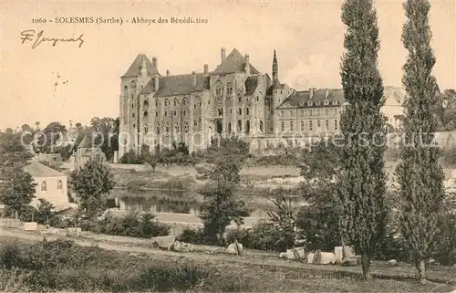 AK / Ansichtskarte Solesmes_Sarthe Abbaye des Benedictins Solesmes_Sarthe