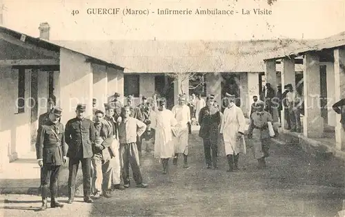 AK / Ansichtskarte Guercif Infirmerie Ambulance La Visite Guercif
