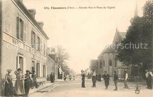 AK / Ansichtskarte Thaumiers Grande Rue et Place de l Eglise Thaumiers