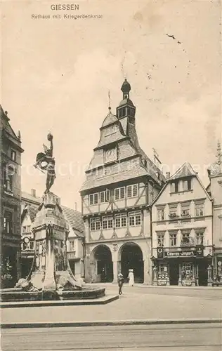 AK / Ansichtskarte Giessen_Lahn Rathaus mit Kriegerdenkmal Giessen_Lahn