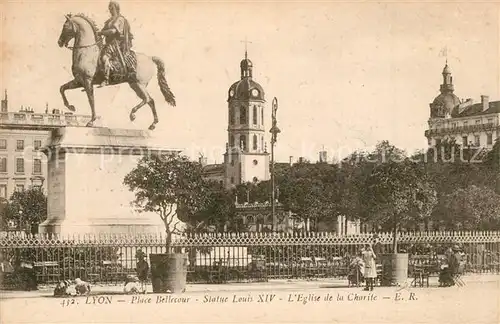 AK / Ansichtskarte Lyon_France Place Bellecour Statue Louis XIV Eglise de la Charite Lyon France