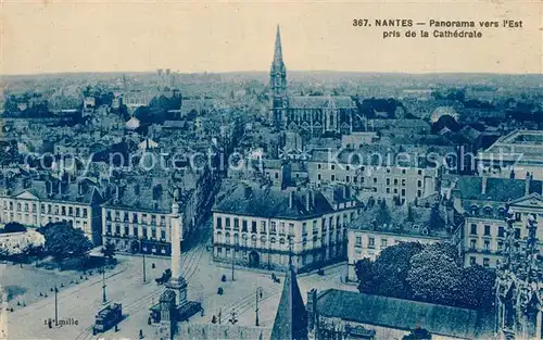AK / Ansichtskarte Nantes_Loire_Atlantique Panorama vers l Est pris de la Cathedrale Monument Nantes_Loire_Atlantique