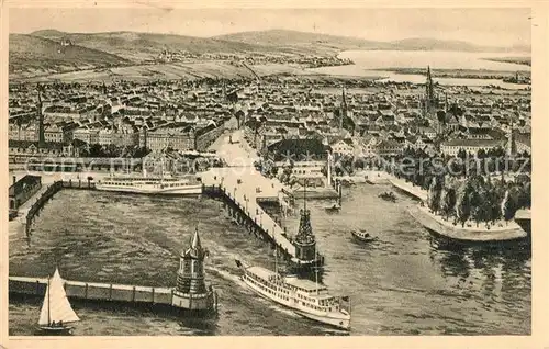 AK / Ansichtskarte Konstanz_Bodensee Fliegeraufnahme Hafen Konstanz_Bodensee