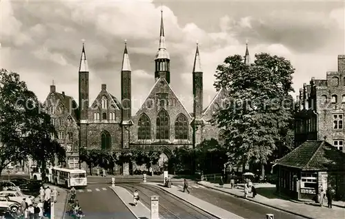 AK / Ansichtskarte Luebeck Koberg Heiligen Geist Hospital Luebeck