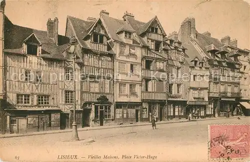 AK / Ansichtskarte Lisieux Vieilles Maisons Place Victor Hugo Lisieux