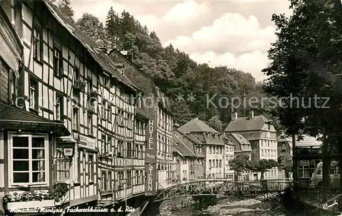 AK / Ansichtskarte Monschau Fachwerkhaeuser Monschau