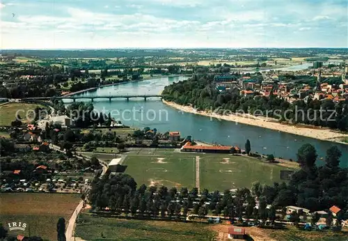 AK / Ansichtskarte Vichy_Allier Fliegeraufnahme Camping  Vichy Allier