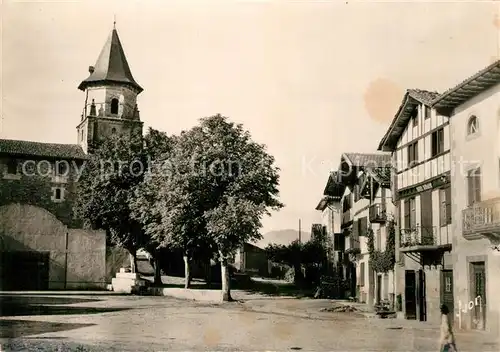 AK / Ansichtskarte Ainhoa Eglise et le Fronton Ainhoa