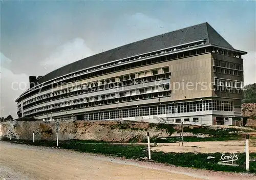 AK / Ansichtskarte Felletin Ecole des Metiers du Batiment Felletin