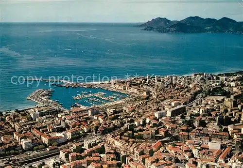 AK / Ansichtskarte Cannes_Alpes Maritimes Fliegeraufnahme Cannes Alpes Maritimes