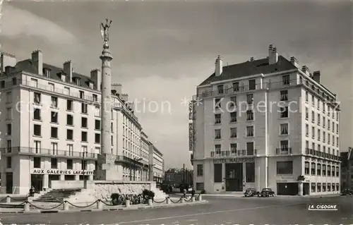 AK / Ansichtskarte Caen Place du 11 Novembre Caen