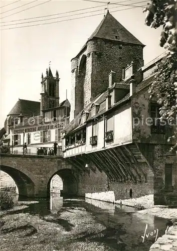 AK / Ansichtskarte Moret sur Loing Maison Sauv? Porte de Bourgogne Eglise Moret sur Loing