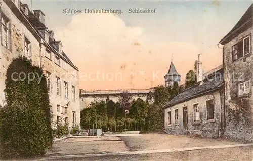 AK / Ansichtskarte Hohenlimburg Schloss Schlosshof Hohenlimburg