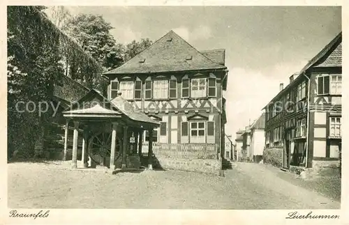 AK / Ansichtskarte Braunfels Leierbrunnen Fachwerkhaeuser Kupfertiefdruck Braunfels
