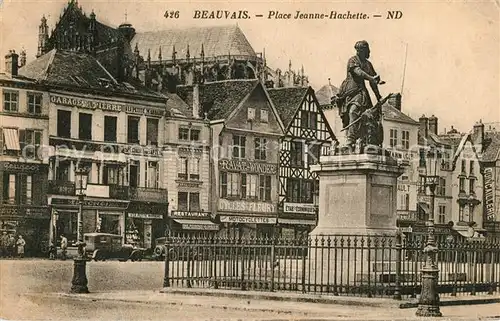 AK / Ansichtskarte Beauvais Place Jeanne Hachette Beauvais