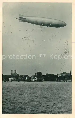 AK / Ansichtskarte Friedrichshafen_Bodensee Zeppelin Luftschiff ueber Friedrichshafen Friedrichshafen Bodensee
