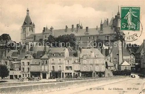 AK / Ansichtskarte Gien Chateau Gien
