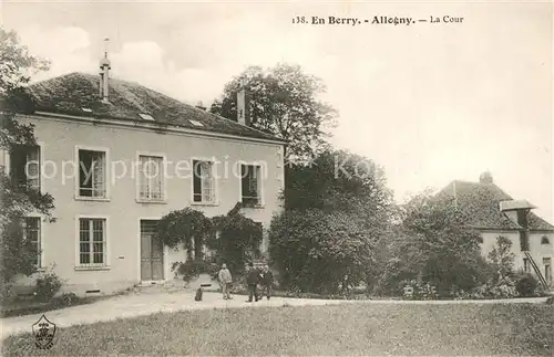 AK / Ansichtskarte Allogny La Cour Allogny
