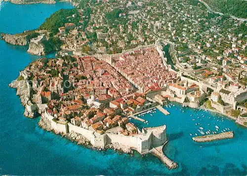 AK / Ansichtskarte Dubrovnik_Ragusa Altstadt Festung Hafen Fliegeraufnahme Dubrovnik Ragusa