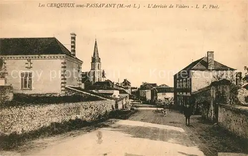 AK / Ansichtskarte Les_Cerqueux sous Passavant Arrivee de Vibiers Eglise Les
