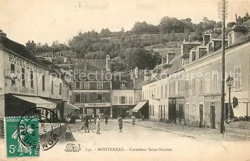 AK / Ansichtskarte Montereau Fault Yonne Carrefour Saint Nicolas Montereau Fault Yonne