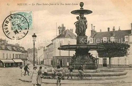 AK / Ansichtskarte Melun_Seine_et_Marne Place Saint Jean et Rue Saint Liesne Fontaine Melun_Seine_et_Marne