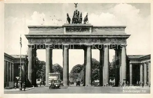 AK / Ansichtskarte Berlin Brandenburger Tor Doppelstockbus Berlin