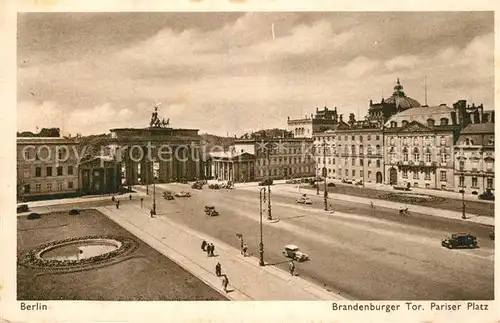 AK / Ansichtskarte Berlin Brandenburger Tor Pariser Platz Haus Liebermann Berlin