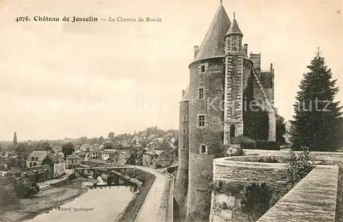 AK / Ansichtskarte Josselin Chateau Chemin de Ronde Josselin