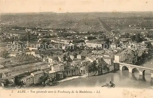 AK / Ansichtskarte Albi_Tarn Vue generale vers le Faubourg de la Madeleine vue aerienne Albi_Tarn