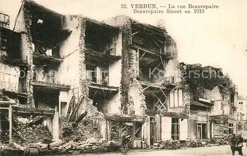 AK / Ansichtskarte Verdun_Meuse La rue Beaurepaire Verdun Meuse