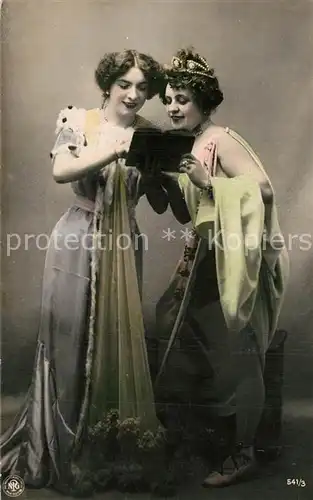 AK / Ansichtskarte Foto_NPG_Nr. 541 3 Frauen 