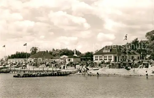 AK / Ansichtskarte Kellenhusen_Ostseebad Strand Kellenhusen_Ostseebad