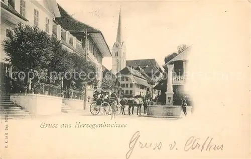 AK / Ansichtskarte Herzogenbuchsee Ortsansicht Kirche Kutsche Herzogenbuchsee