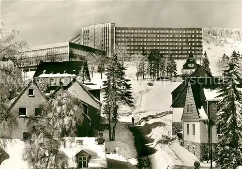 AK / Ansichtskarte Oberwiesenthal_Erzgebirge Teilansicht mit FDGB Erholungsheim Am Fichtelberg Winterpanorama Oberwiesenthal Erzgebirge