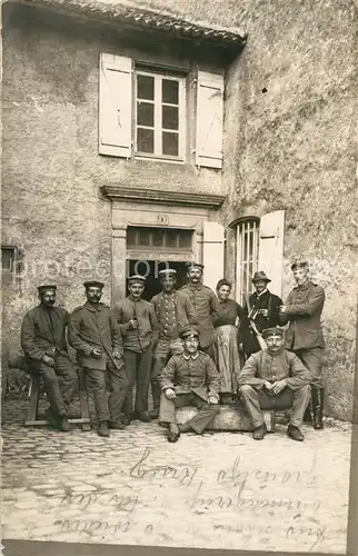 AK / Ansichtskarte Duisburg_Ruhr Soldaten Gruppenfoto Duisburg Ruhr