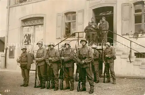 AK / Ansichtskarte Aarau_AG Soldatenfoto Aarau_AG