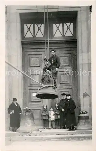 AK / Ansichtskarte Wintzenheim_Winzenheim_Elsass Glockenmontage 