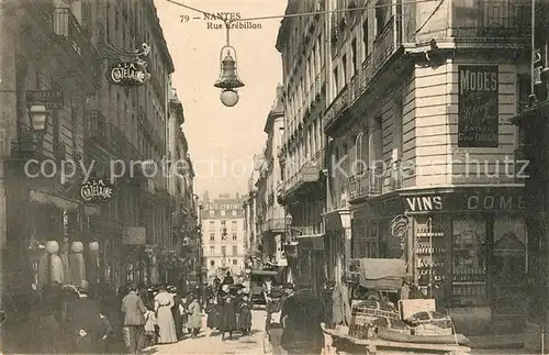 AK / Ansichtskarte Nantes_Loire_Atlantique Rue Crebillon Nantes_Loire_Atlantique