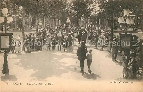 AK / Ansichtskarte Vichy_Allier Vue prise dans le parc Vichy Allier