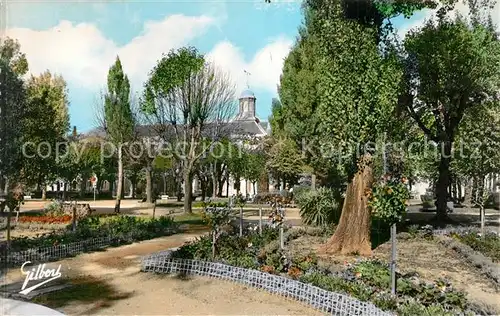 AK / Ansichtskarte Rochefort_sur_Mer Les Jardins de lHopital Militaire Rochefort_sur_Mer