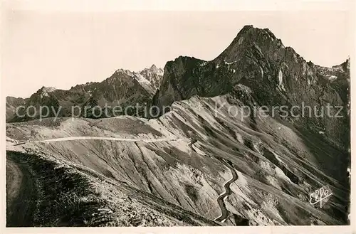 AK / Ansichtskarte Tarbes Col et Route du Tourmalet Descente sur Bareges et nouvelle Route du Pic du Midi Tarbes